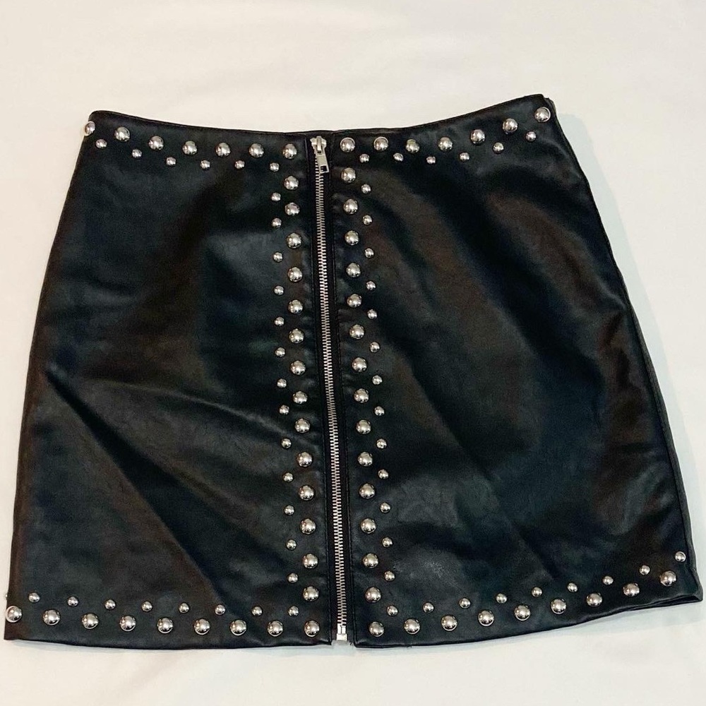 Leather skirt